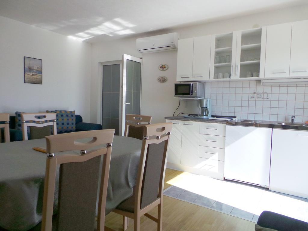 Apartment Sani-3 By Interhome Рібариця Екстер'єр фото